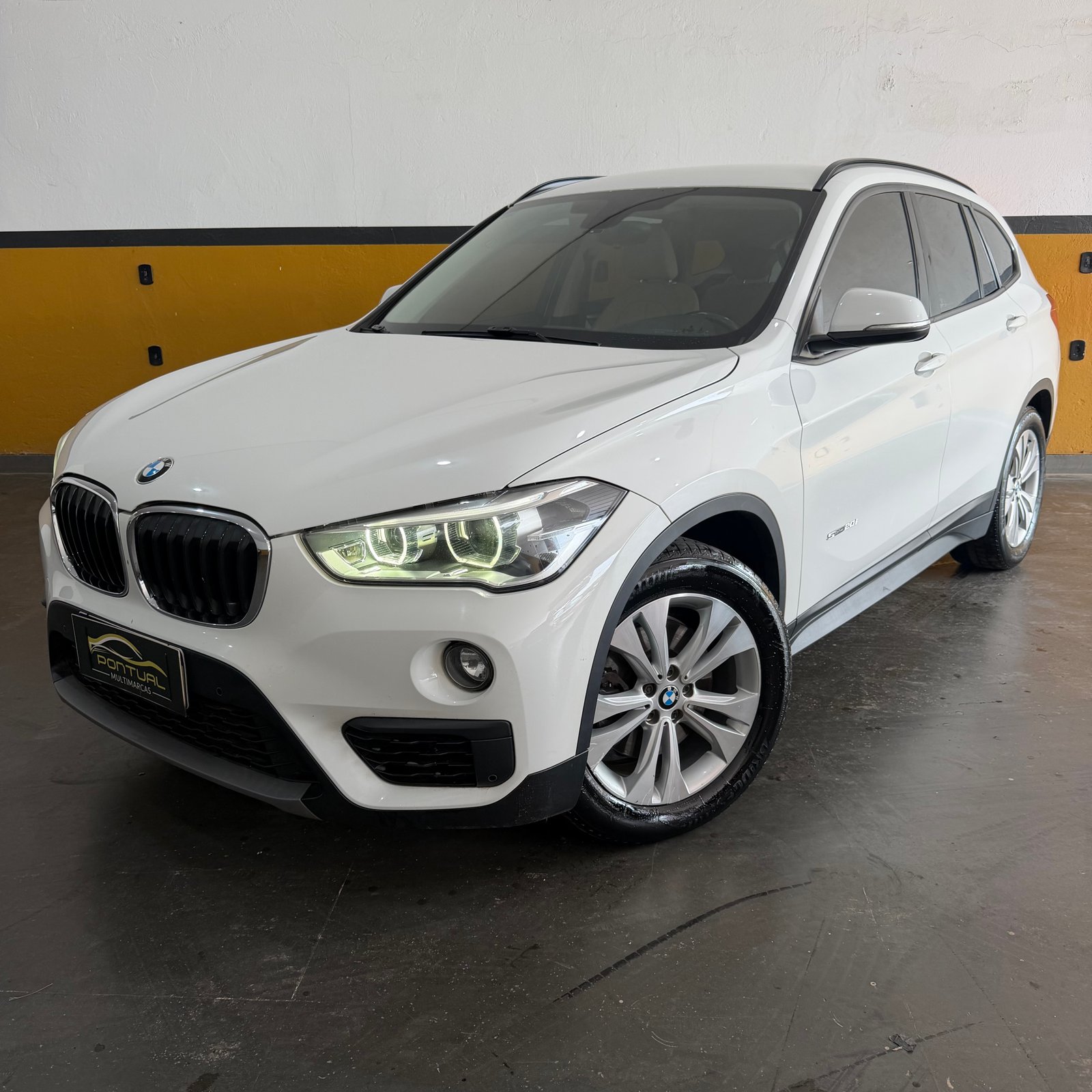 BMW X1 SDRIVE 20i ACTIVE FLEX